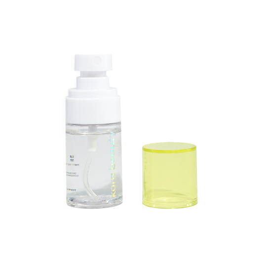 Kara Beauty - ESSENTIALS Travel Size Long-Lasting Setting Spray